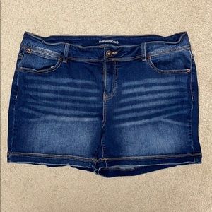 Maurices Stretch Jean shorts